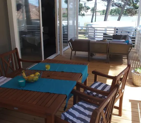 Luxury Mobilehome Lucina Bay Appartement