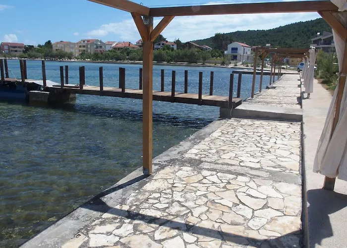 Luxury Mobilehome Lucina Bay Apartman