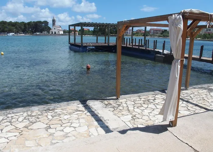 Luxury Mobilehome Lucina Bay *