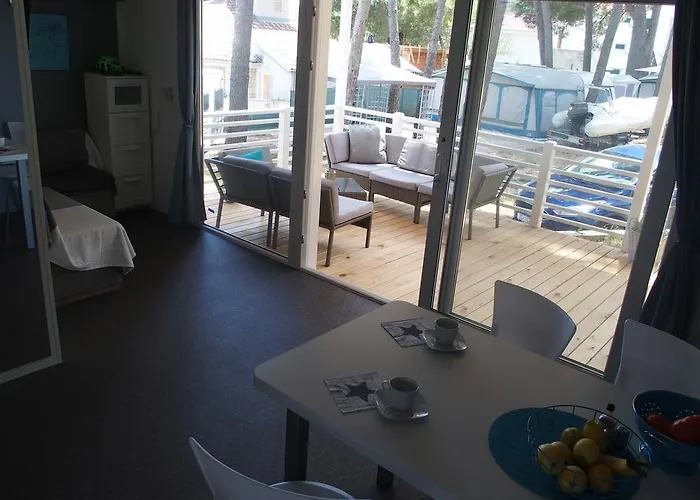Luxury Mobilehome Lucina Bay